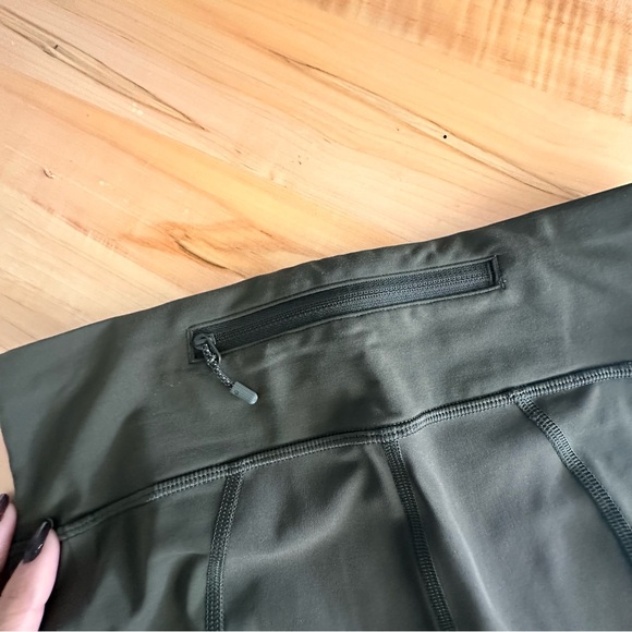 Lululemon military green leggings 4 - Picture 6 of 7